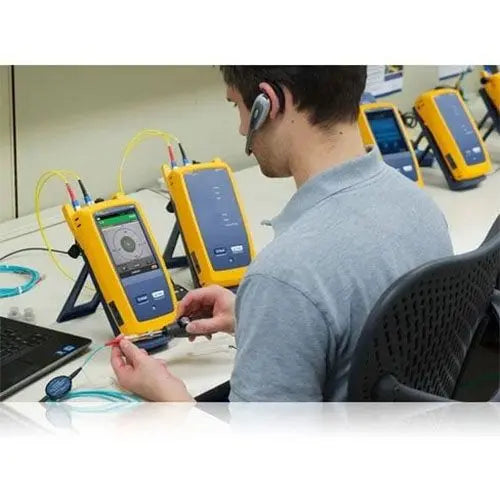 Fluke Networks CFP2-100-Q CertiFiber Pro Quad OLTS V2 Kit, Wi-Fi