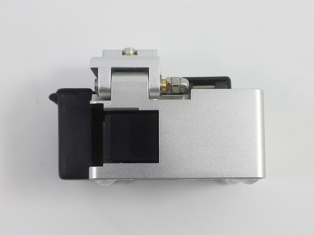 Leviton LYNX Cleaver with Illuminated Workstation