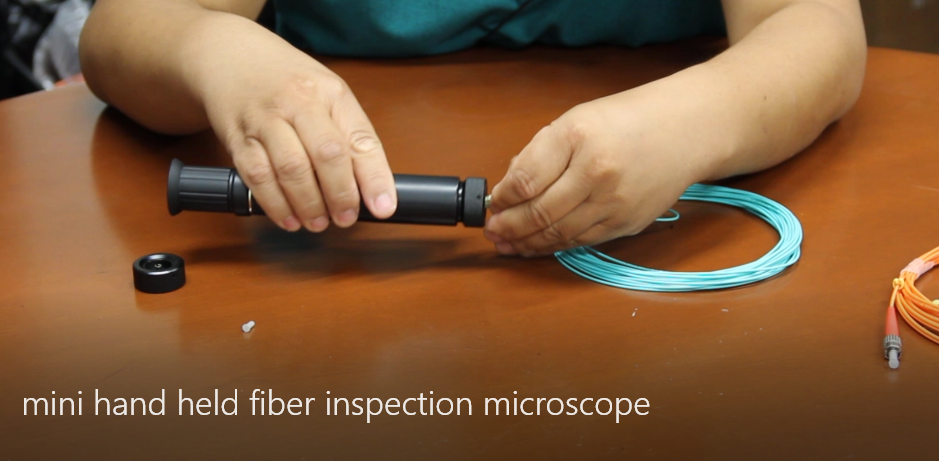 How to use a hand held fiber connector inspection microscope? (video)