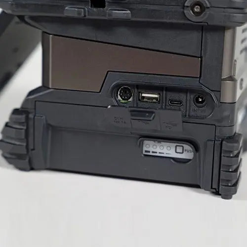 Fujikura 100R Fusion Splicer w/Cleaver and Stripper