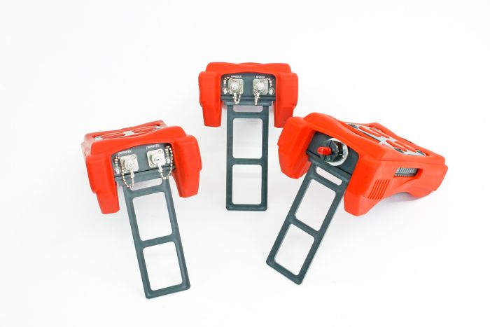Hand Held Power Meter (0.01 dB Resolution), 850/1300nm & 1310/1550nm Light Sources and Visual Fault Locator (VFL)
